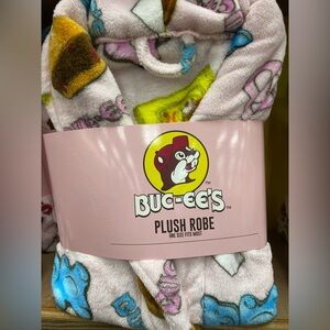 New Buc-ee's Plush Robe